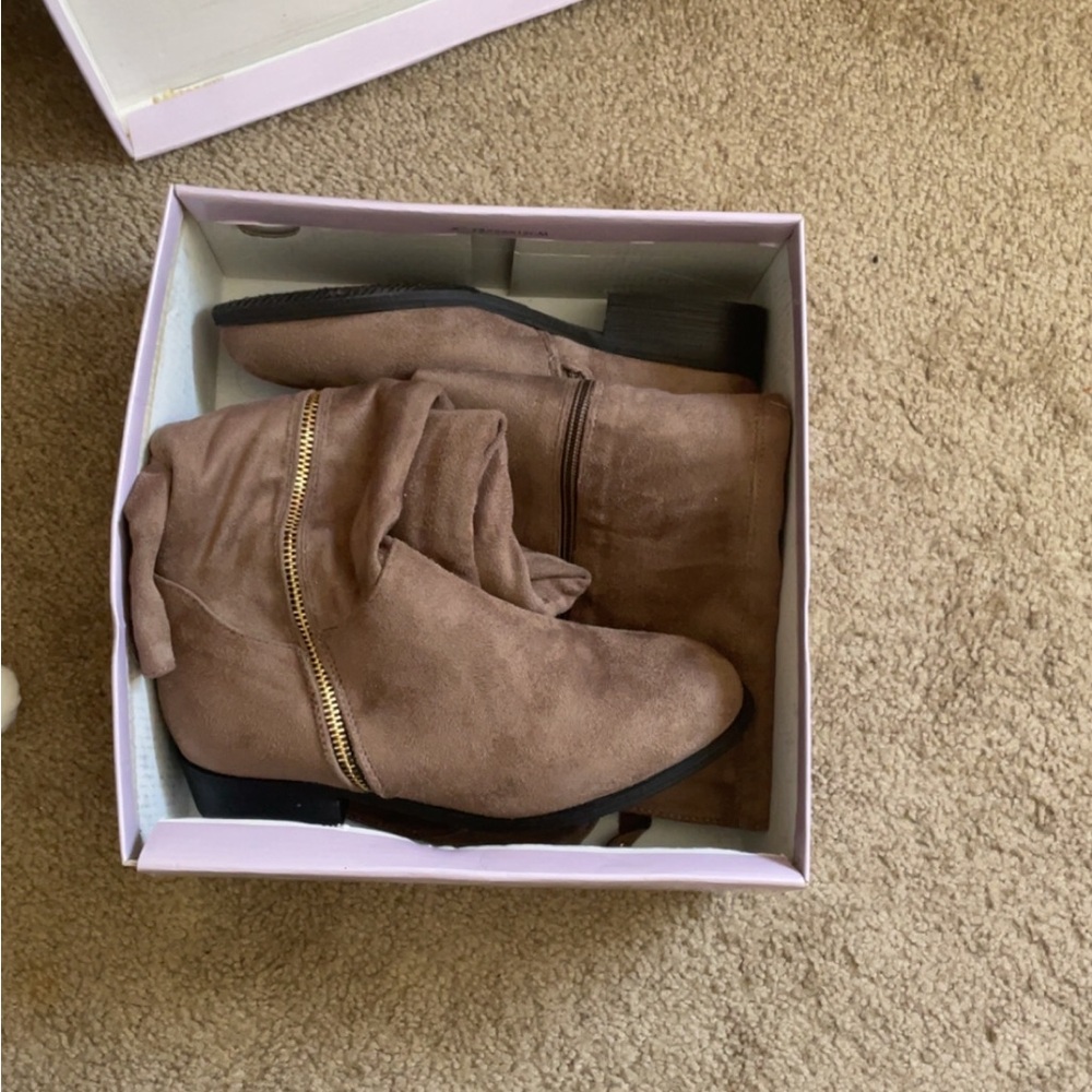 Windsor Tan Suede Ankle Booties